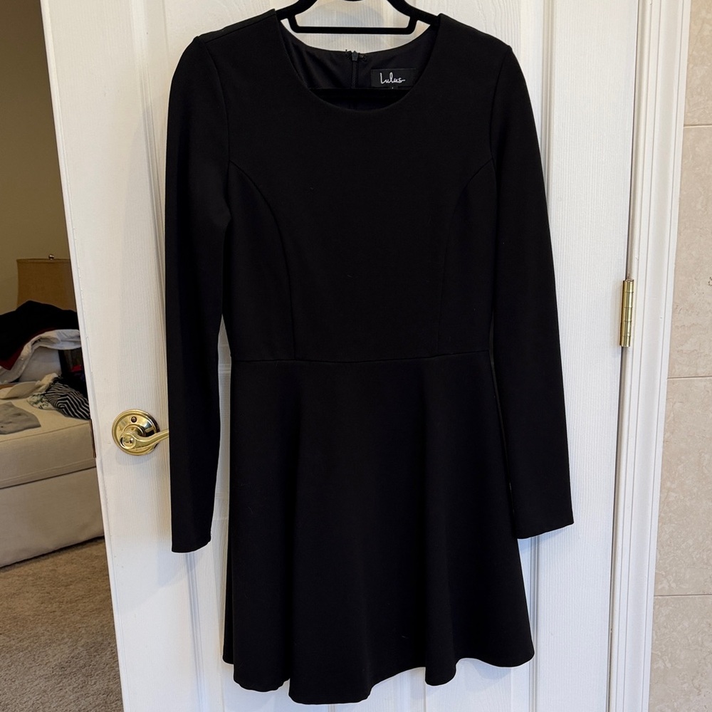 Lulu's Elegant Black Long Sleeve Dress